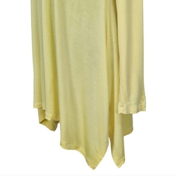 Soft Surroundings Petite Scoop Neck Blouse Sz Medium Viscose Long Sleeve Light - Picture 10 of 13